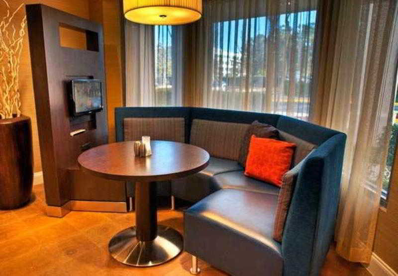 Courtyard Memphis East/Bill Morris Parkway Hotel Restoran gambar