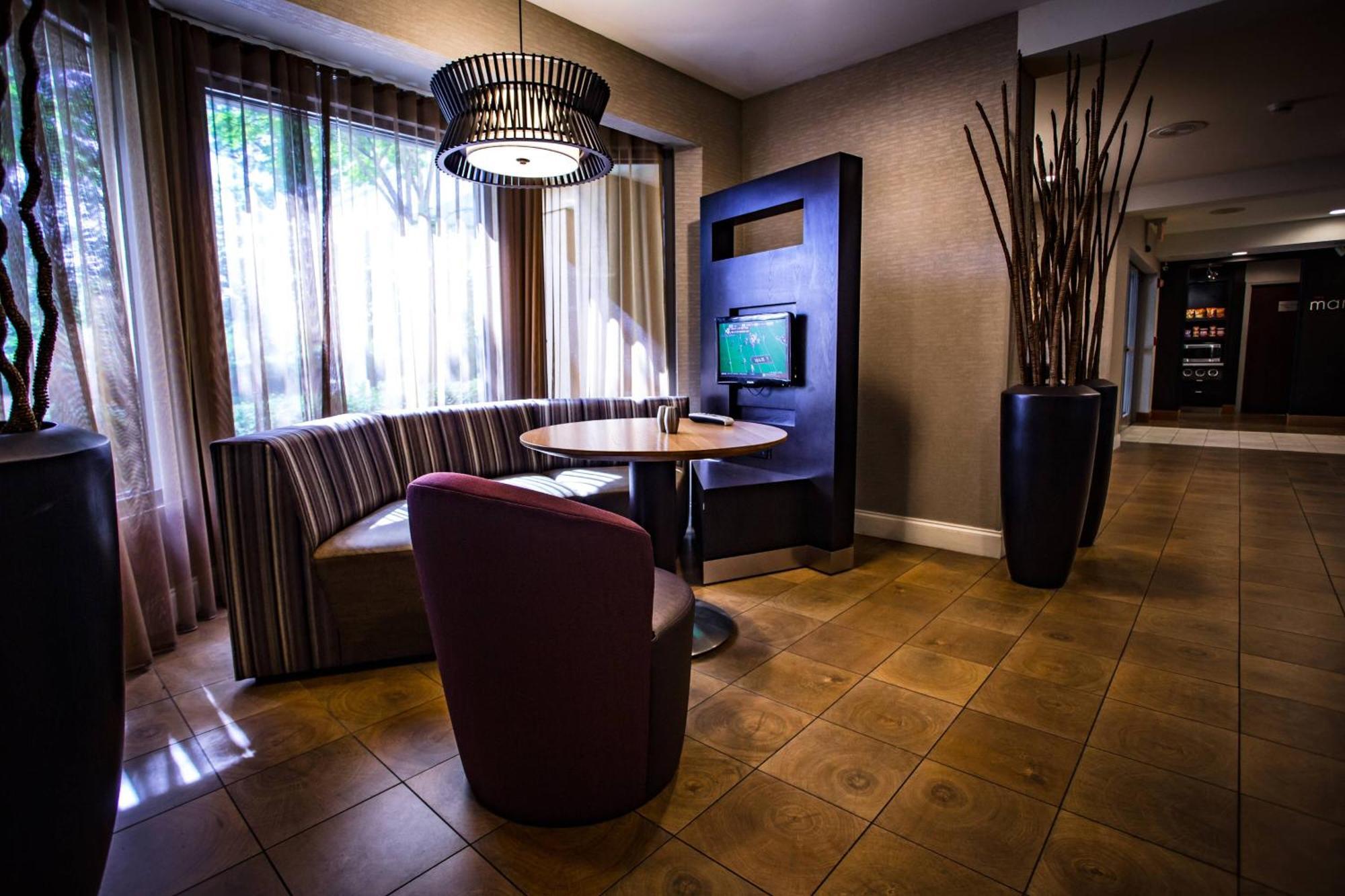 Courtyard Memphis East/Bill Morris Parkway Hotel Luaran gambar